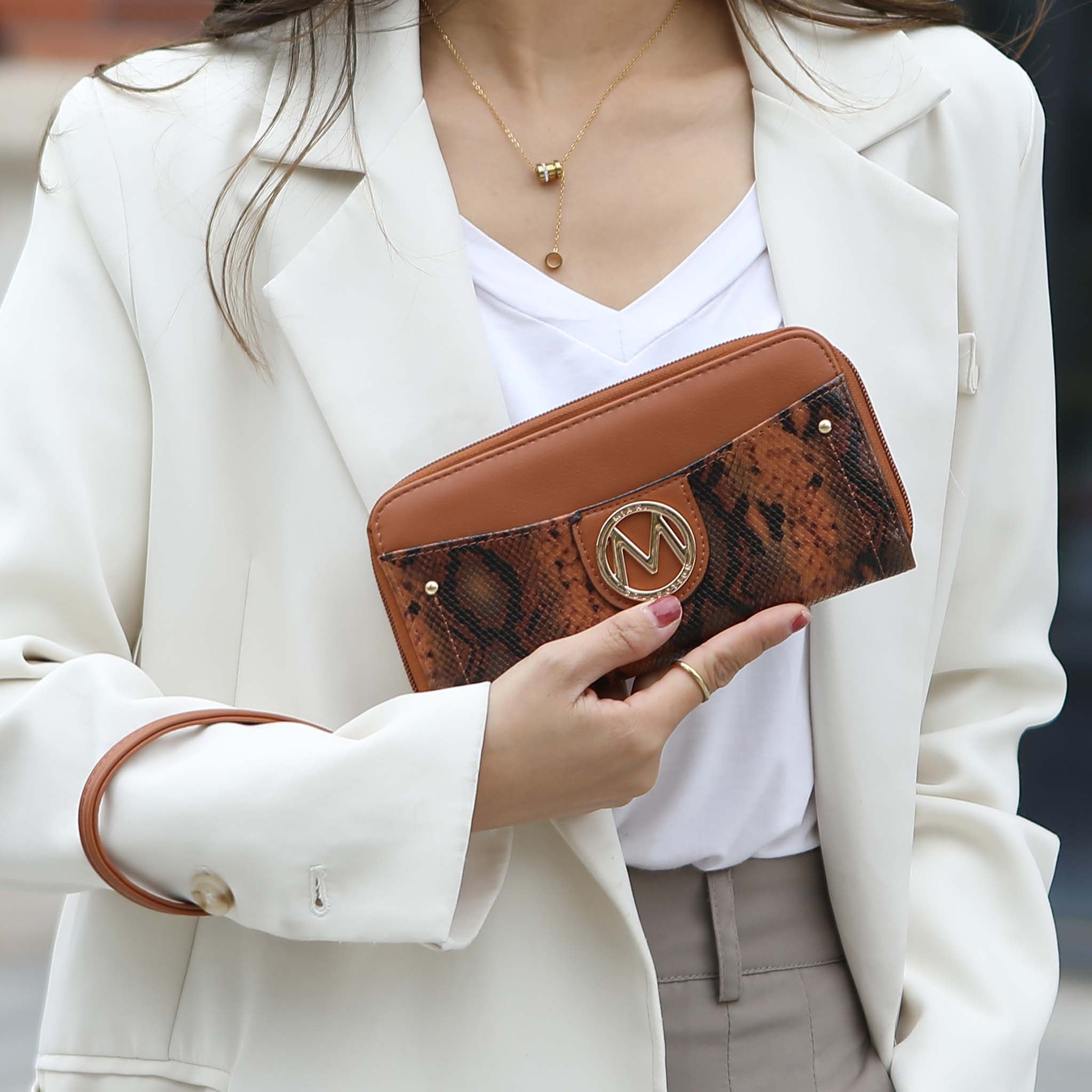 Frida II Shoulder Bag and Set-thumbmail-2