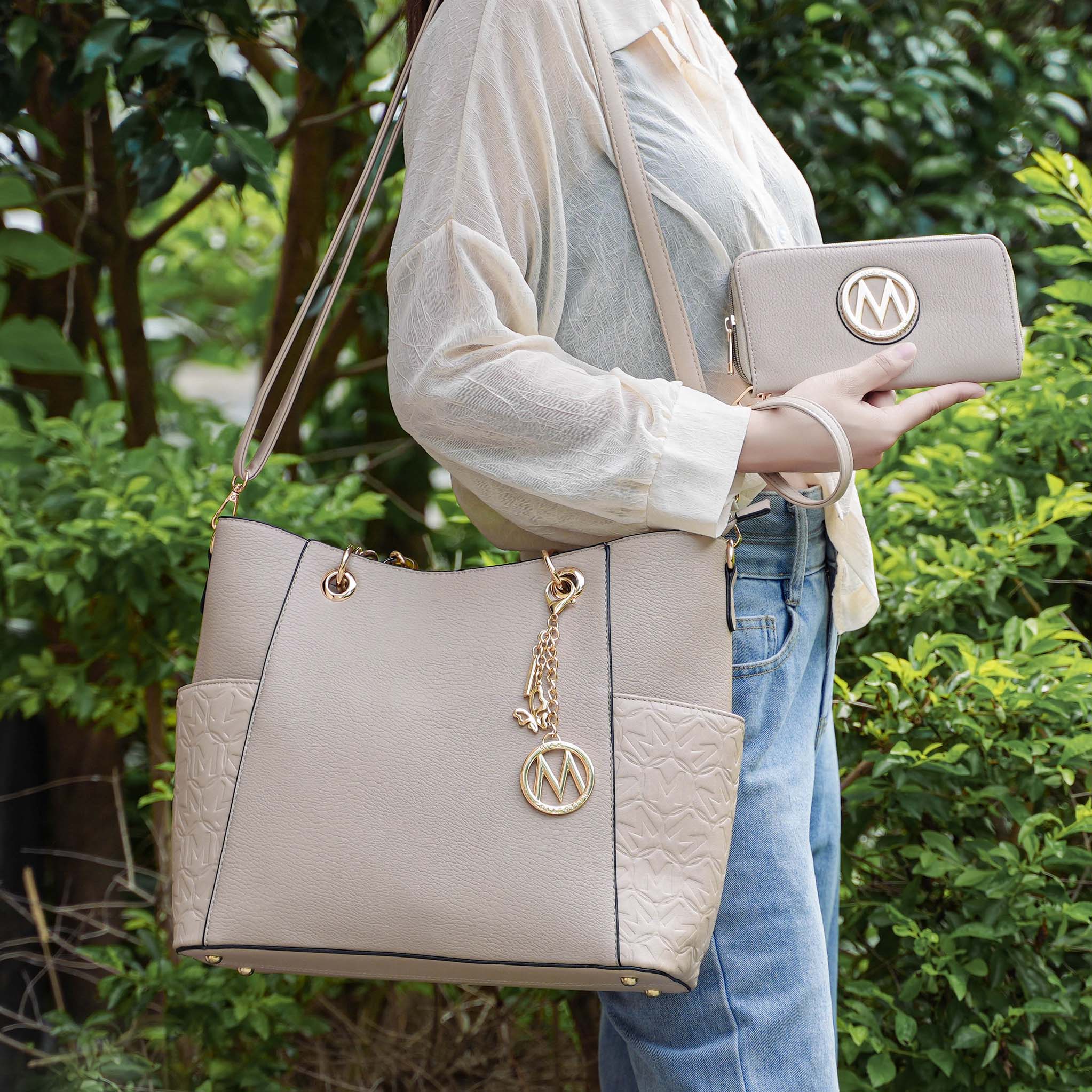 Merlina Embossed Tote Bag and Set-thumbmail-7