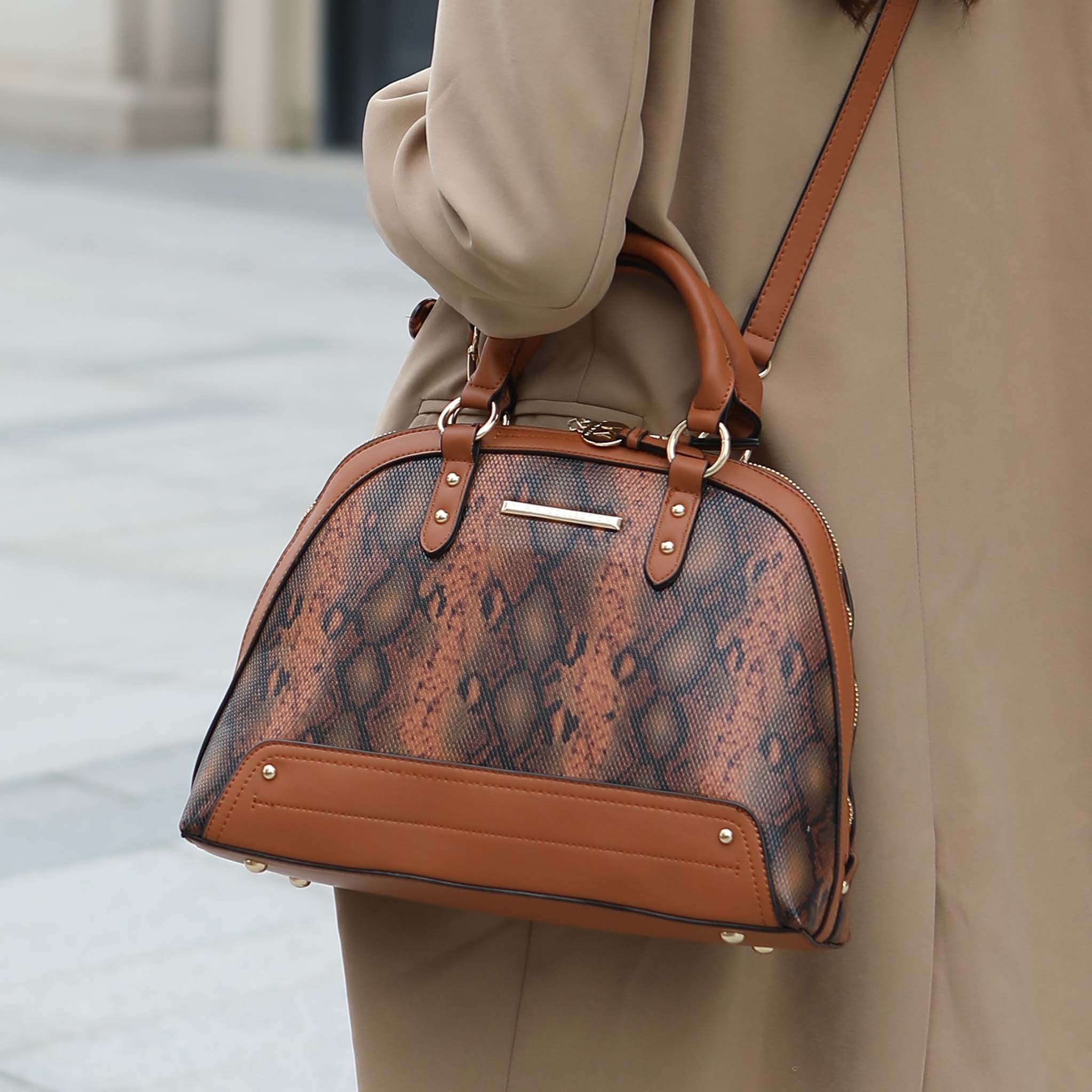 Frida II Shoulder Bag and Set-thumbmail-5