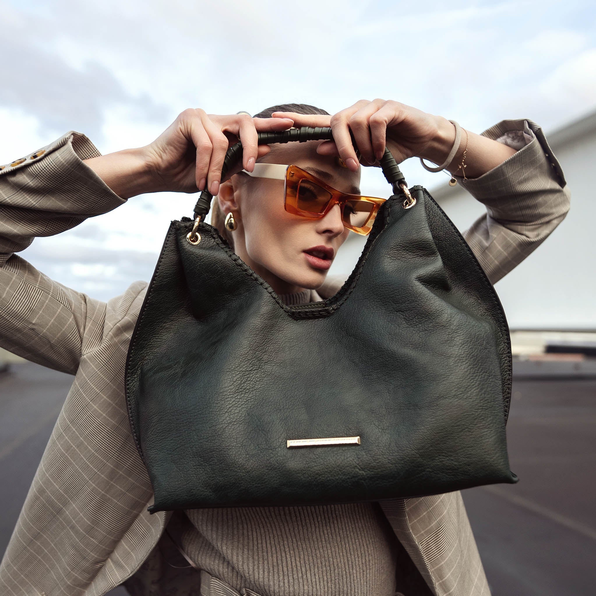 Gara Shoulder Bag-thumbmail-1