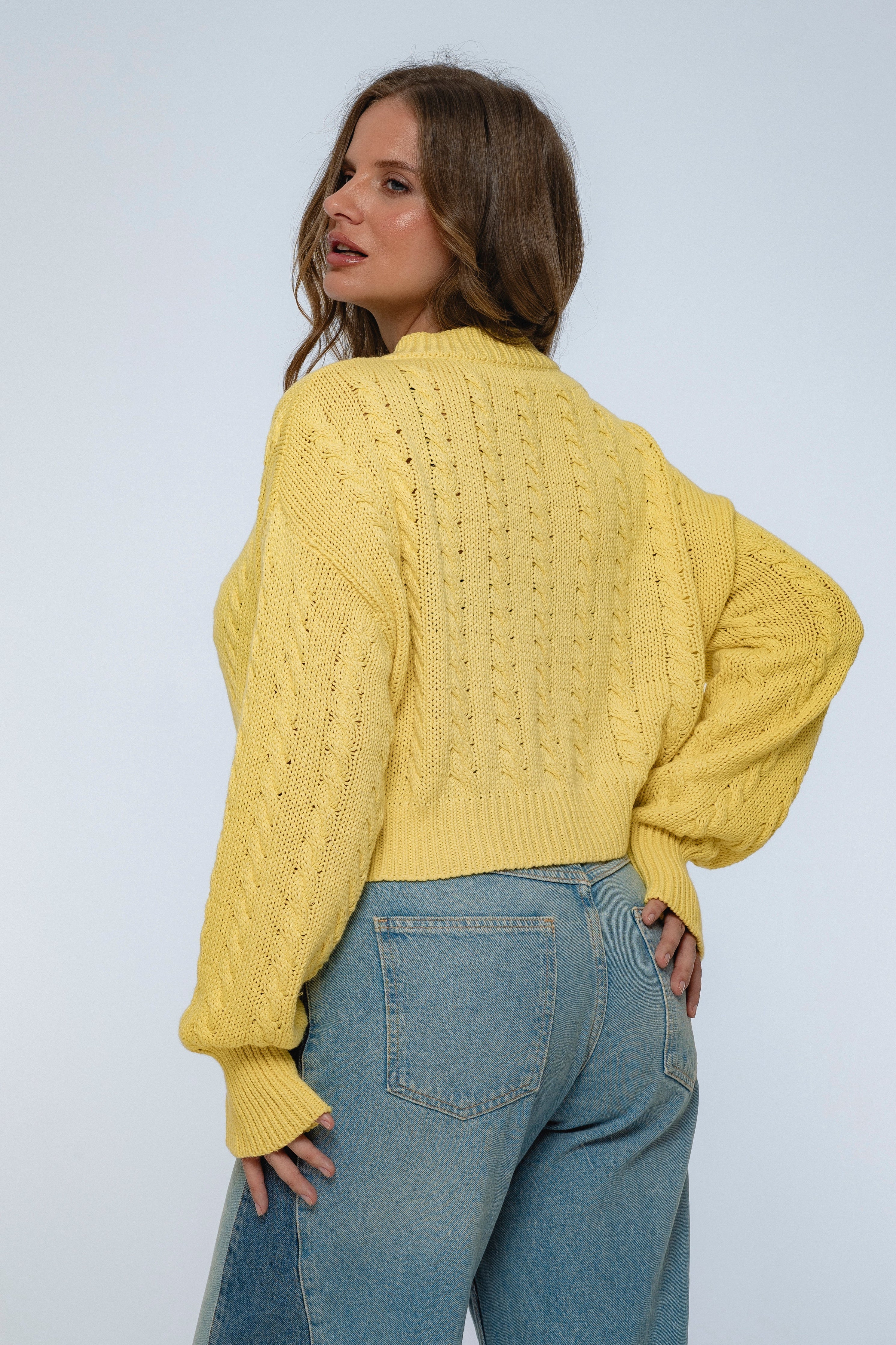 Parisse Cropped Knitted Cardigan-thumbmail-6