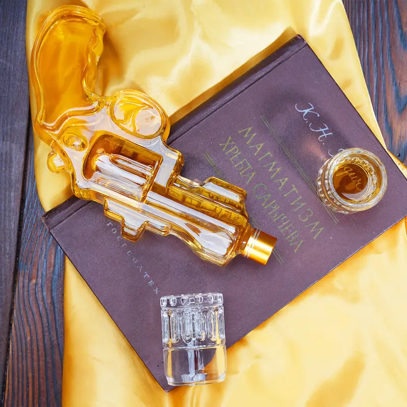 Classic Revolver Whiskey Decanter Set-thumbmail-5