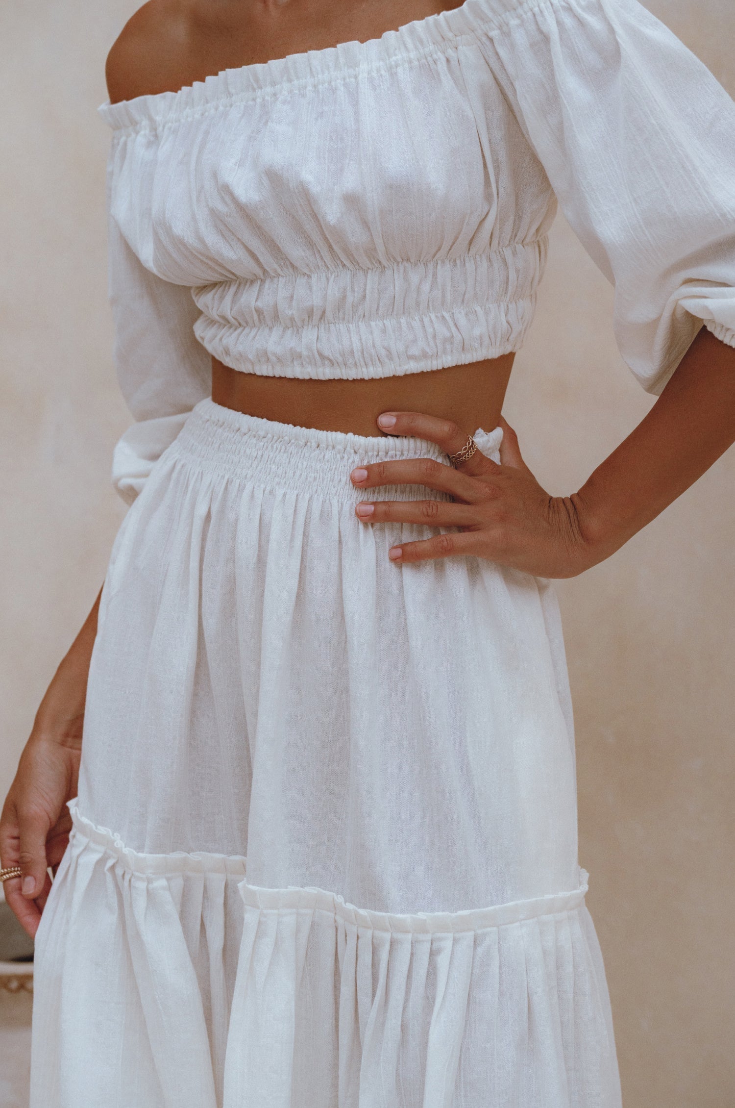Annabelle Linen Cropped Top-thumbmail-3