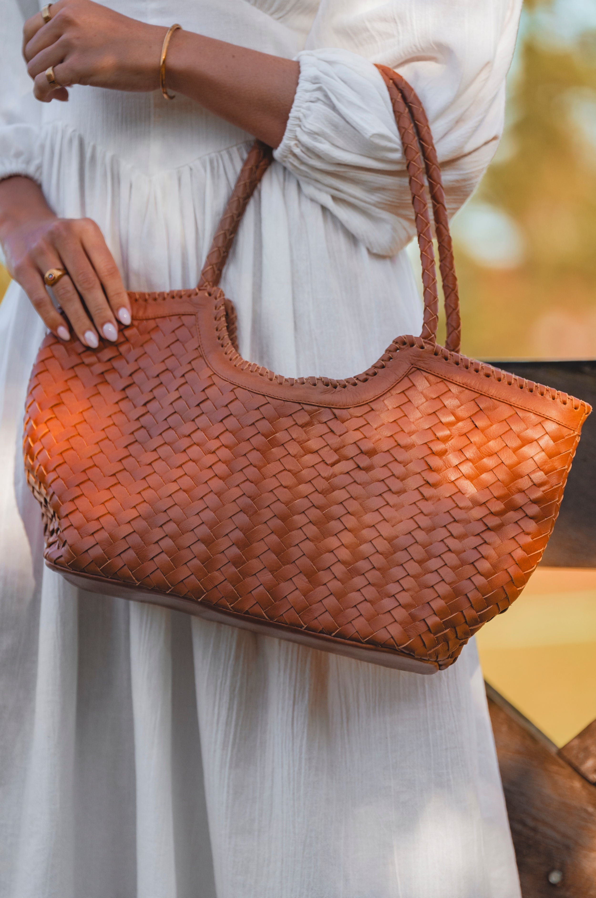 Bellagio Woven Leather Tote Bag-thumbmail-6