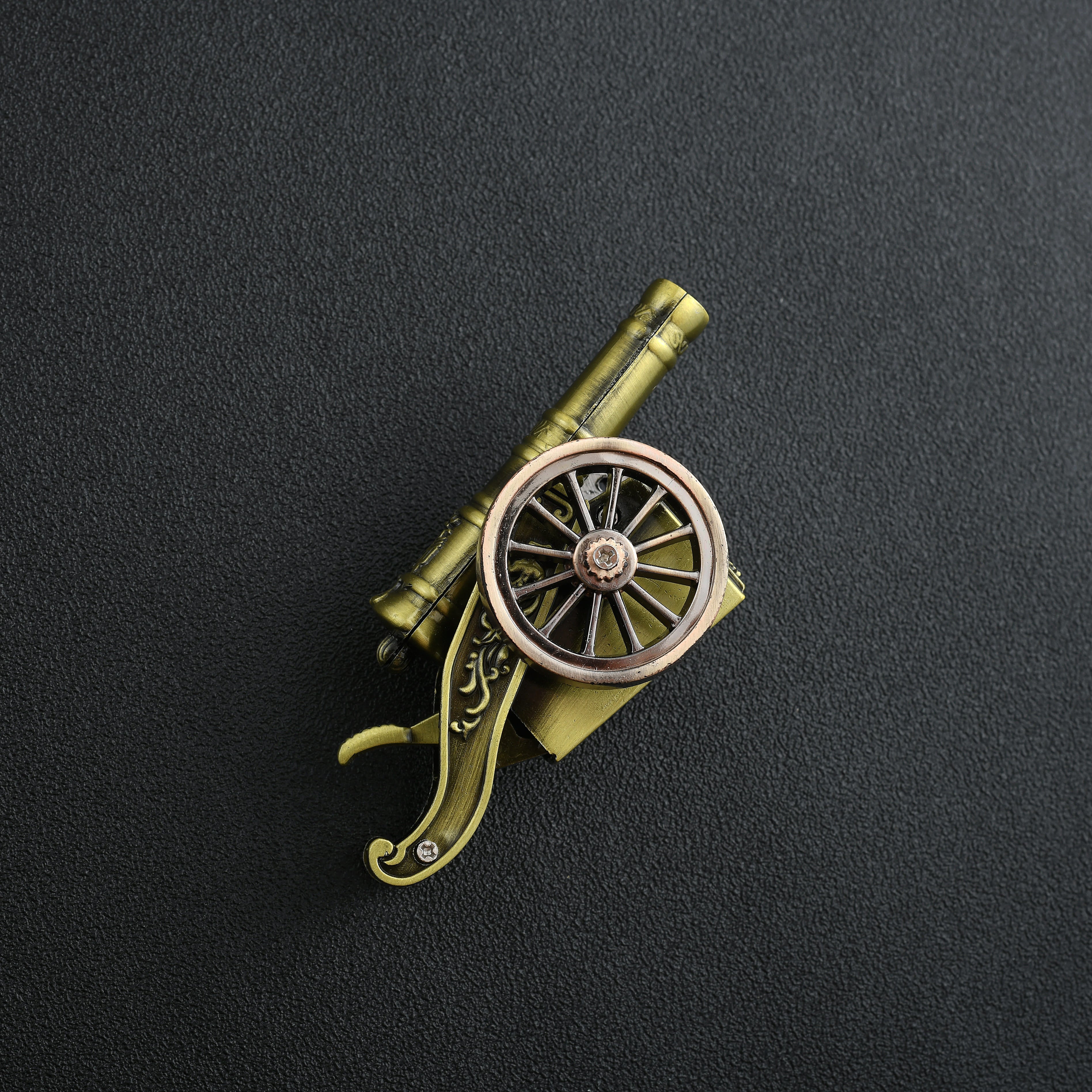 Cannon Lighter-thumbmail-2