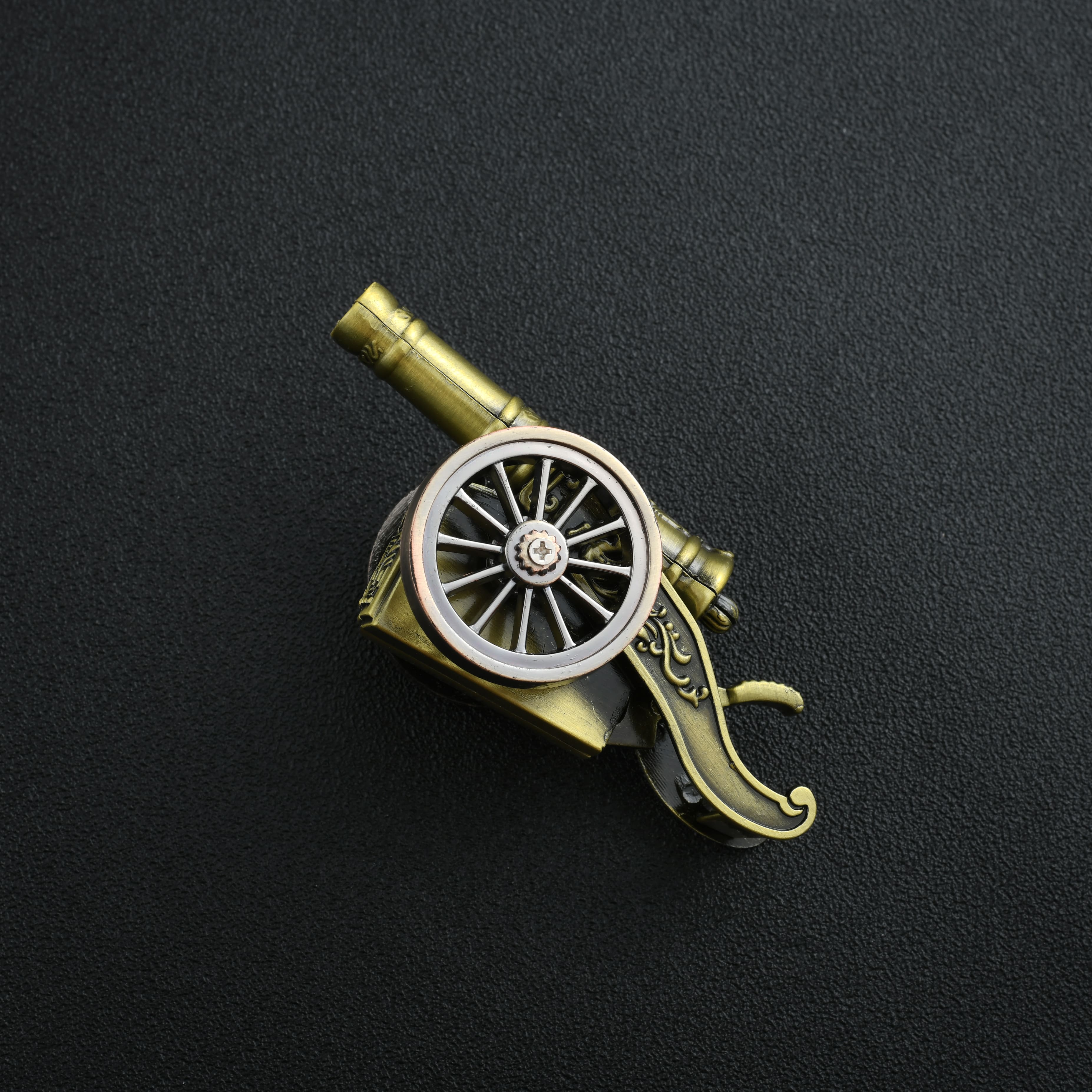 Cannon Lighter-thumbmail-1