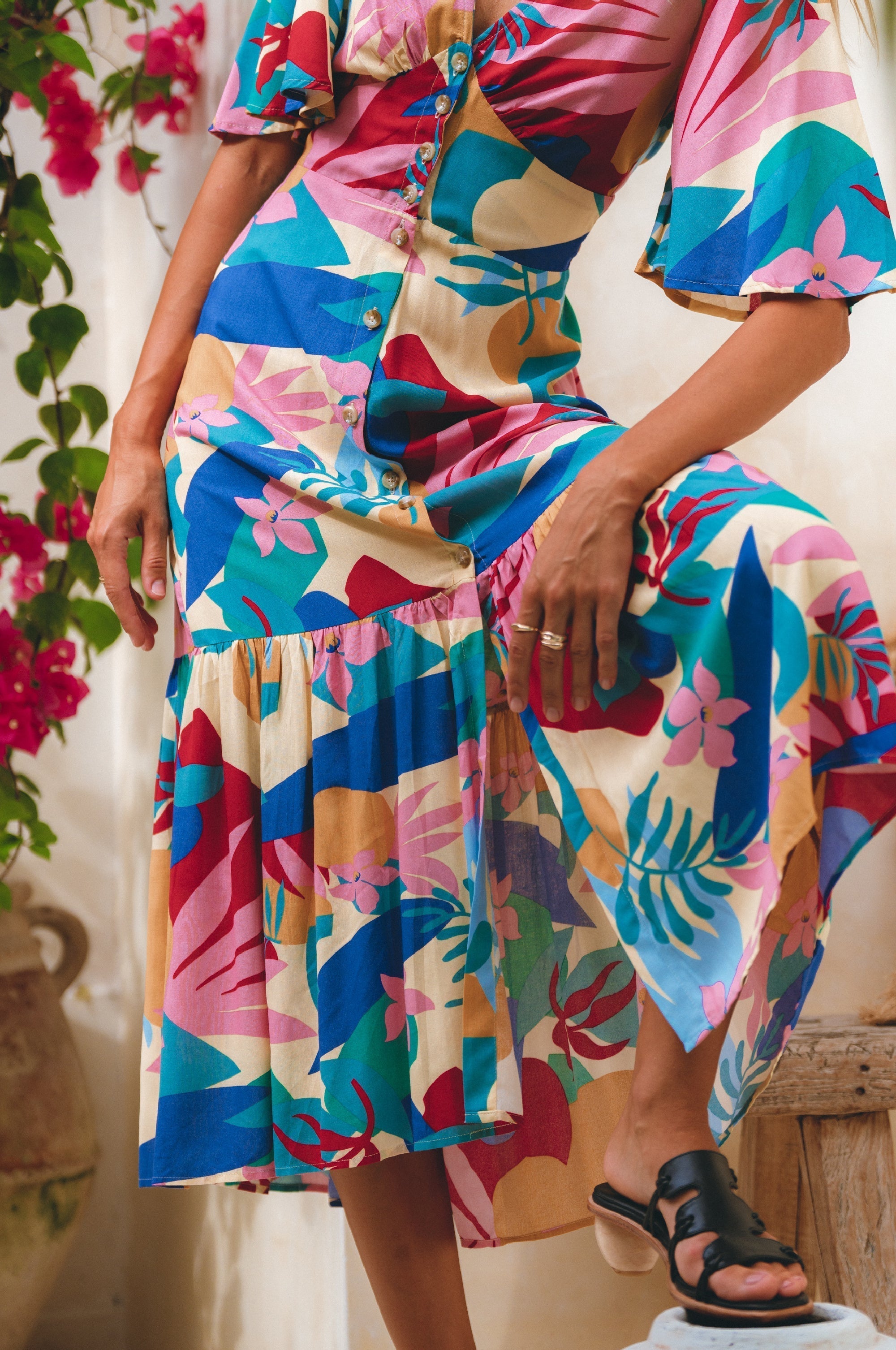 Donna Button Down Midi Dress-thumbmail-3