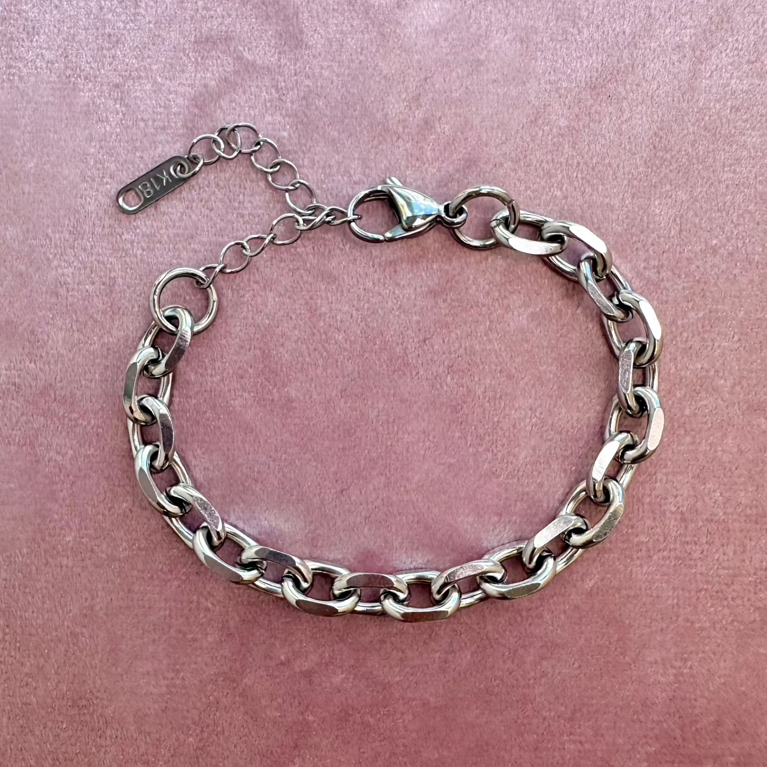 Hard Edge Oval Chain Bracelet-thumbmail-1