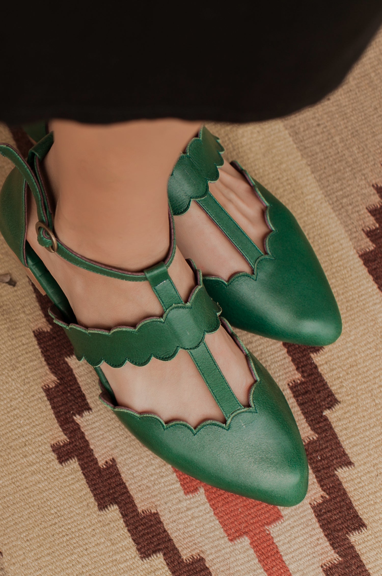 Gardenia Pointy Toe Leather Flats-thumbmail-3