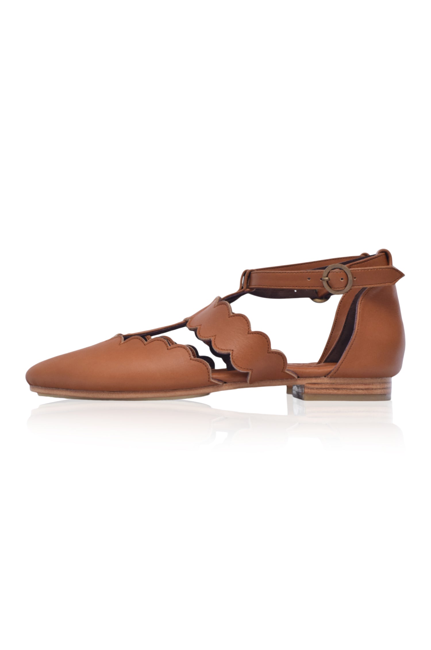 Gardenia Pointy Toe Leather Flats-thumbmail-4