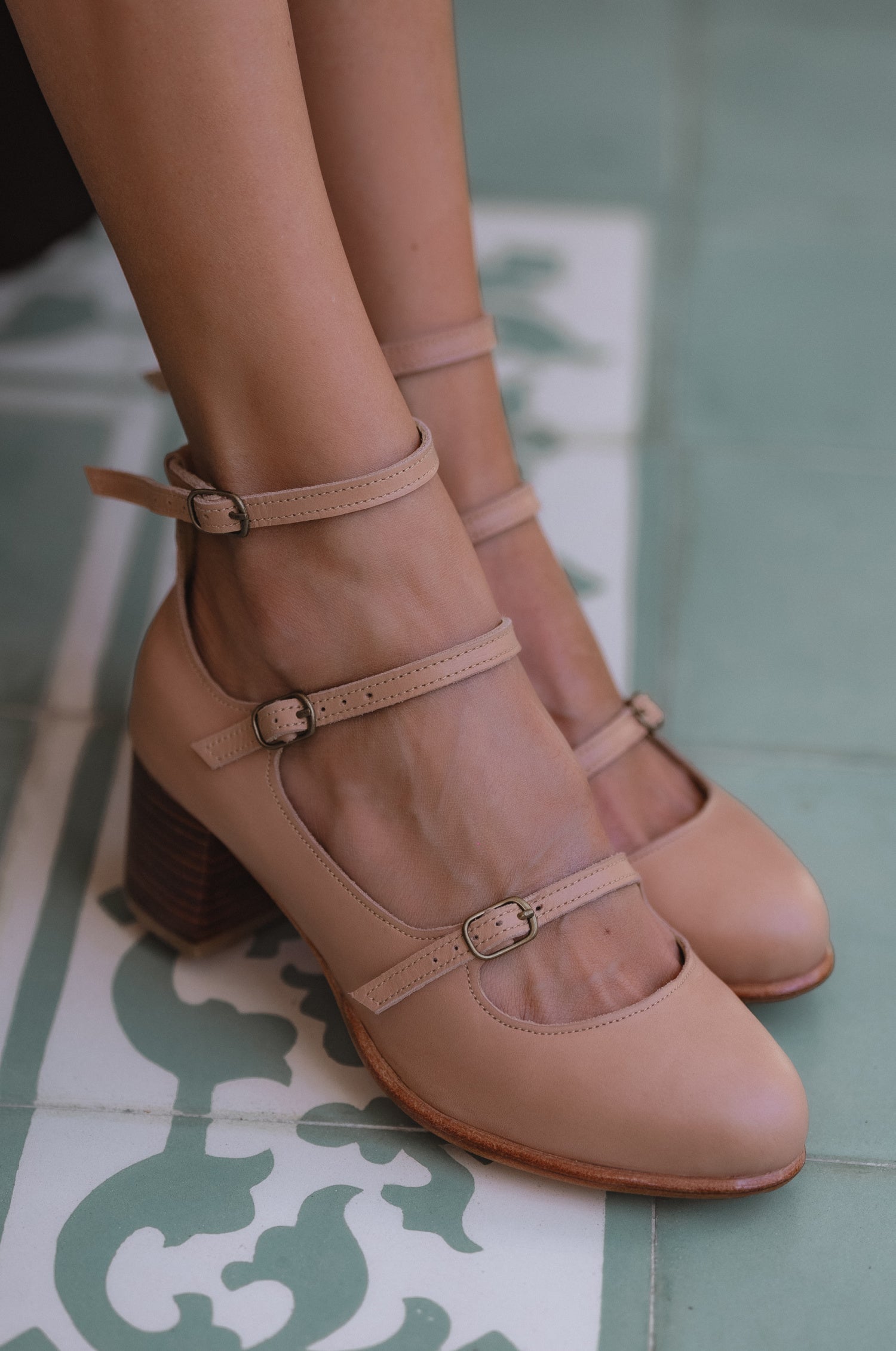 Jardin Block Heel Leather Pumps-thumbmail-2