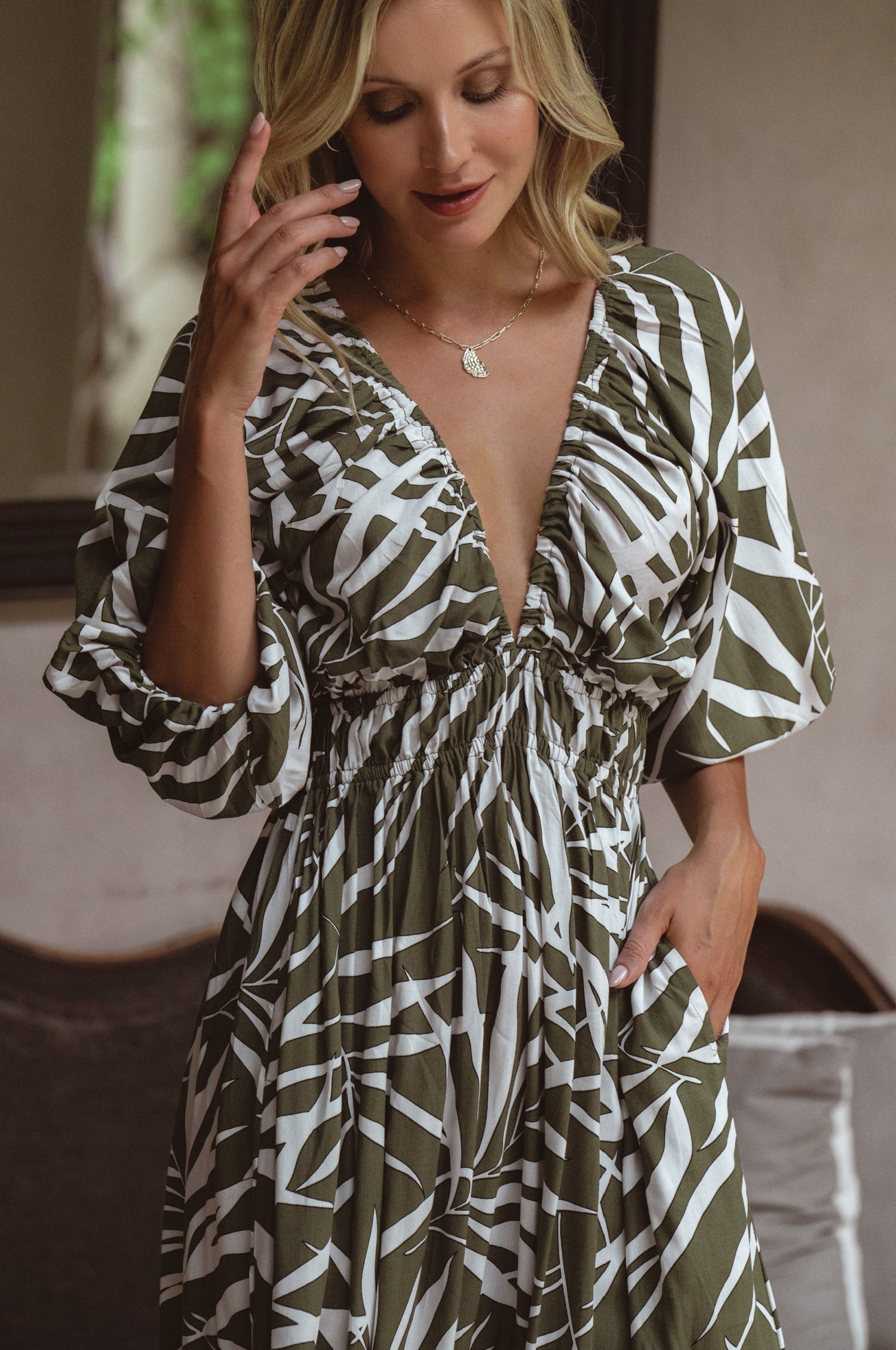 Kezas Maxi Dress-thumbmail-7