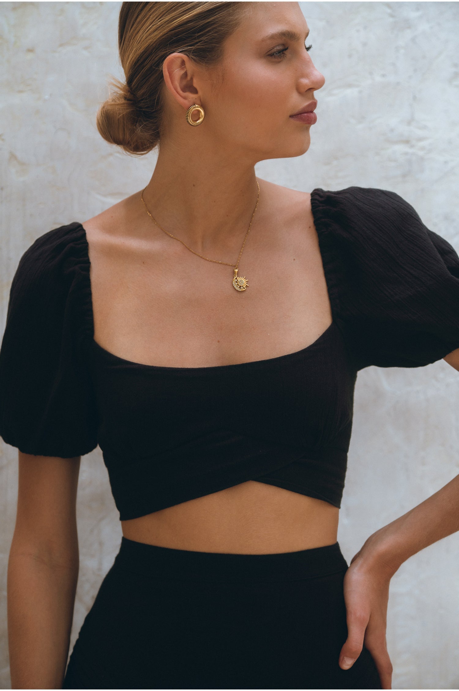 Kiana Linen Crop Top-thumbmail-3