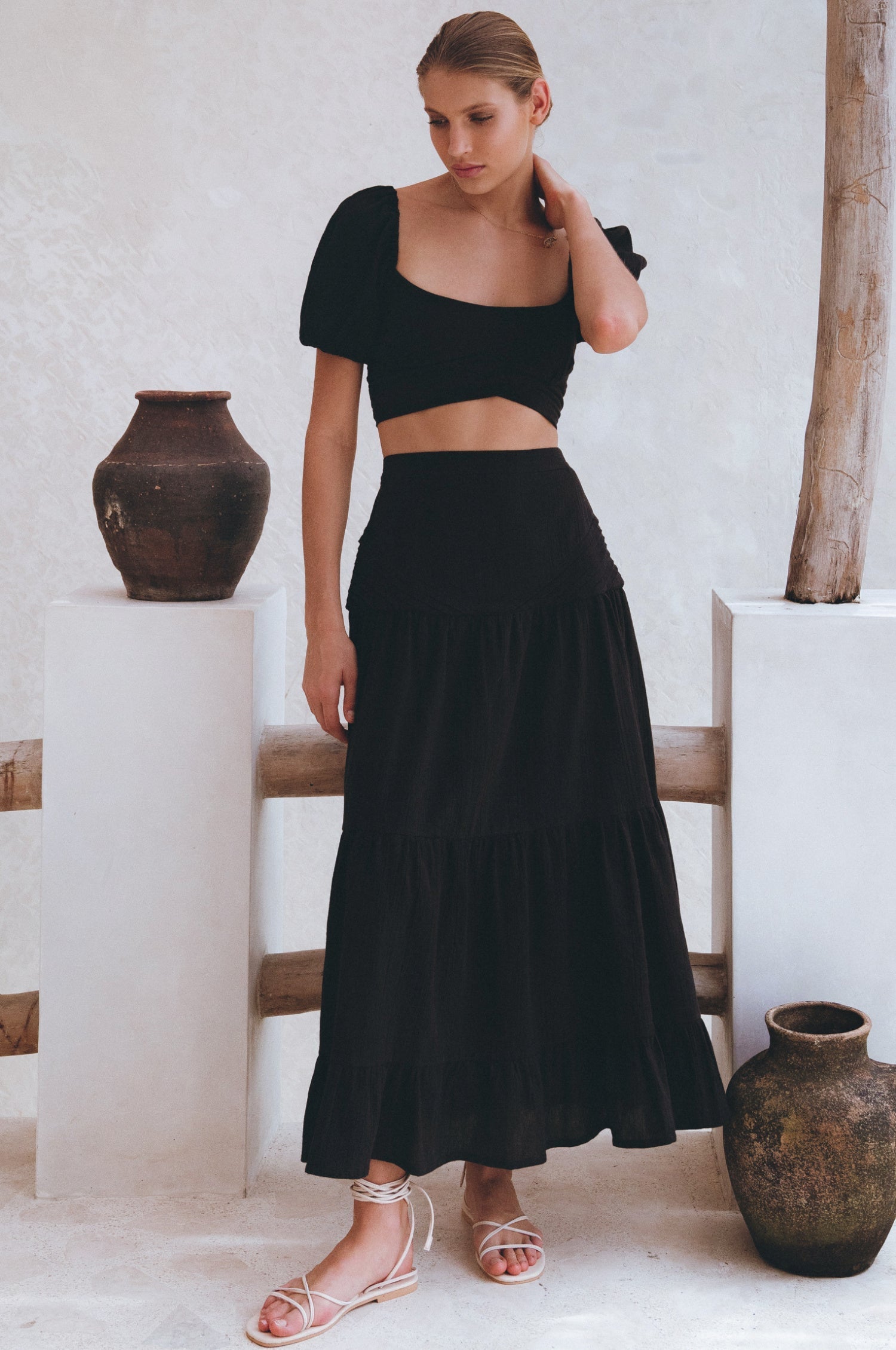 Kiana Linen Crop Top-thumbmail-1