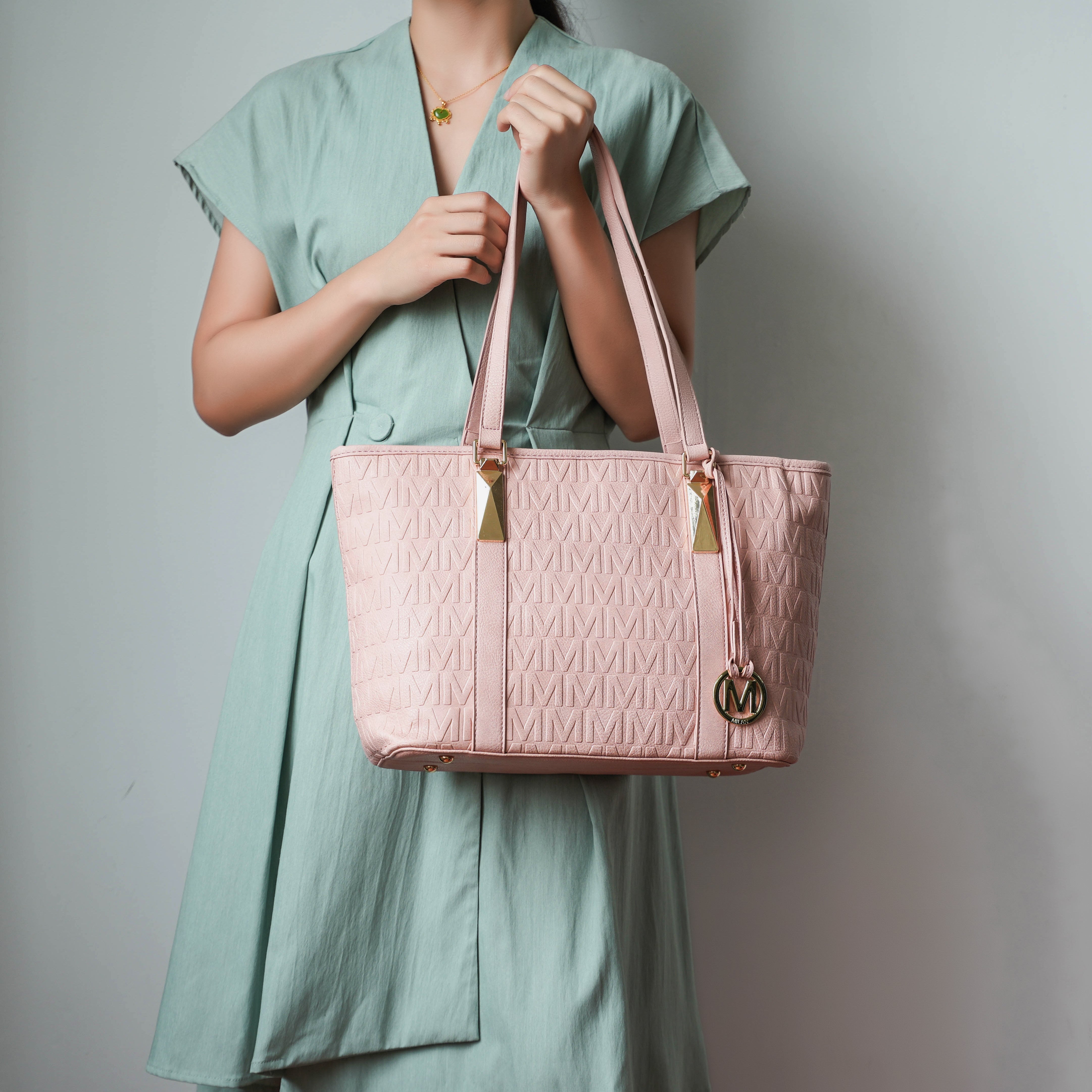 Arya Signature Tote and Set-thumbmail-6