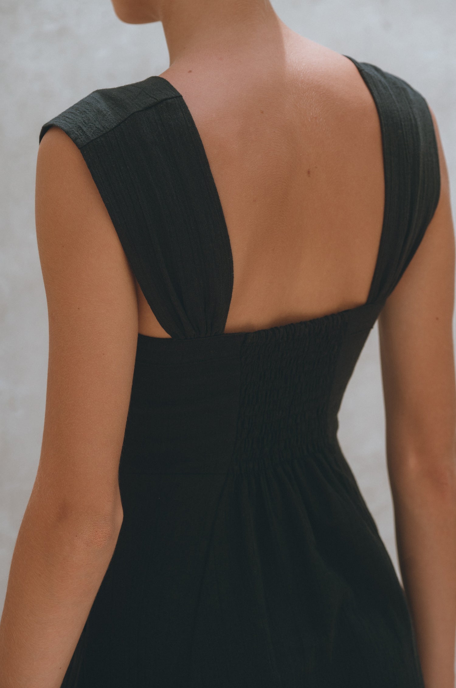 Mira Linen Midi Dress-thumbmail-5