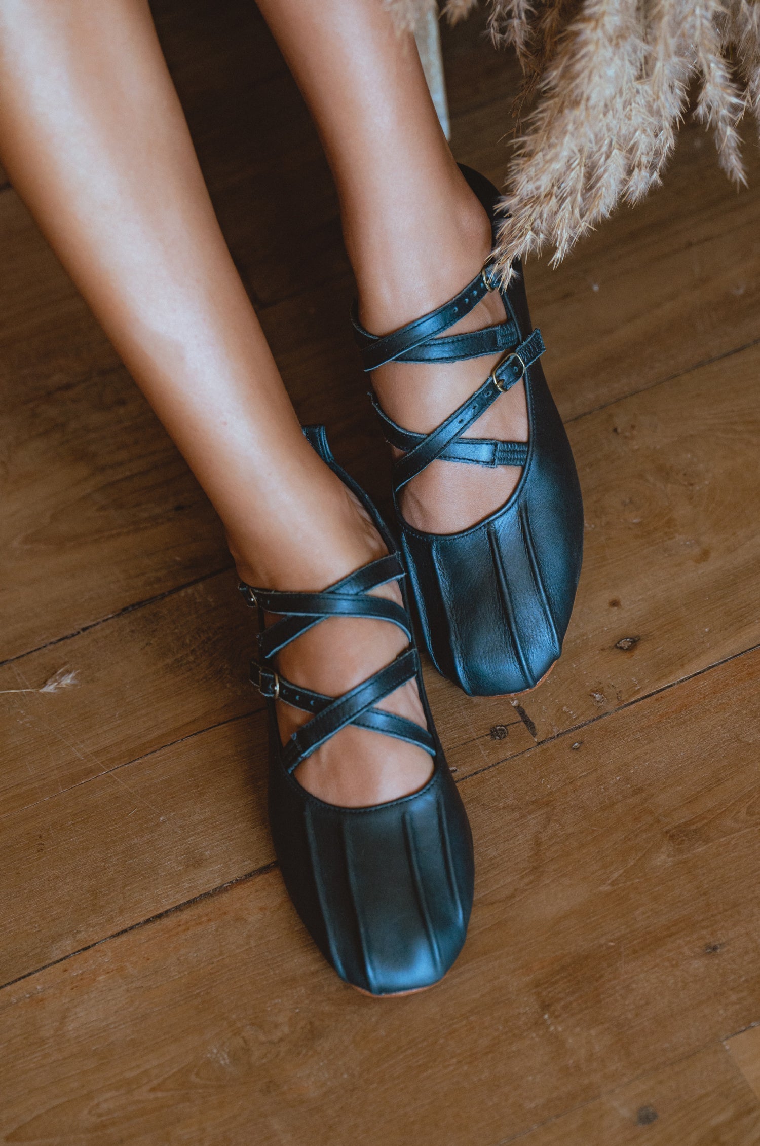 Obsession Criss Cross Leather Flats-thumbmail-4