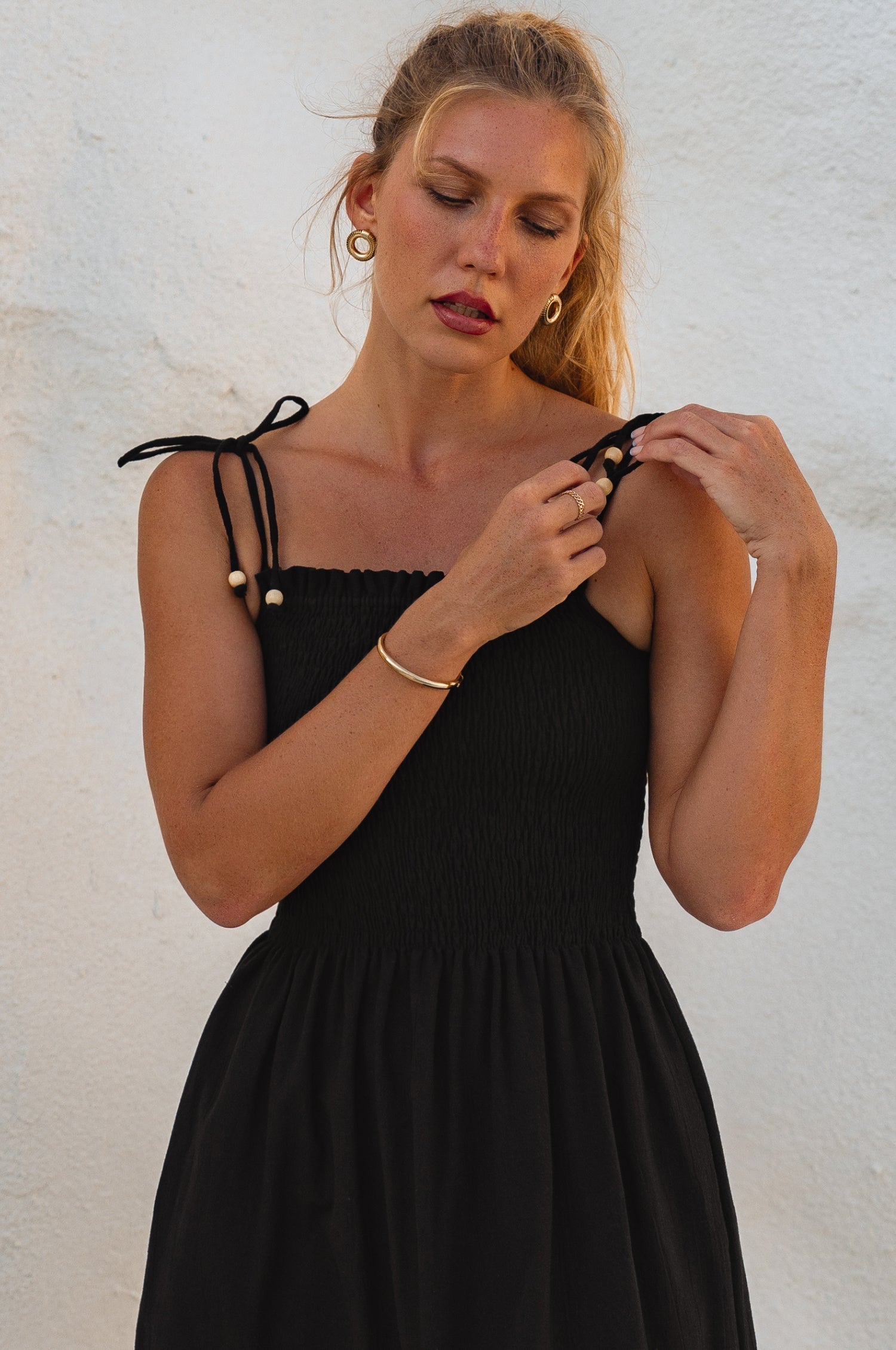 Paradiso Strappy Linen Midi Dress-thumbmail-2