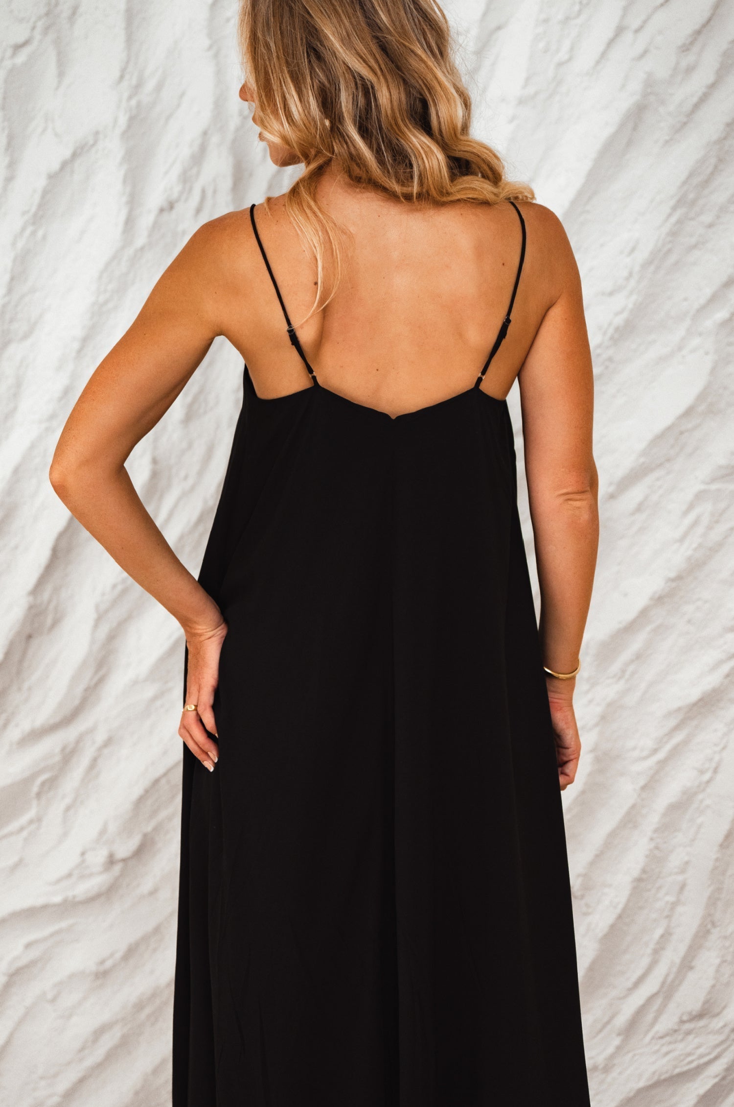 Silky Wind Strappy Maxi Dress-thumbmail-2