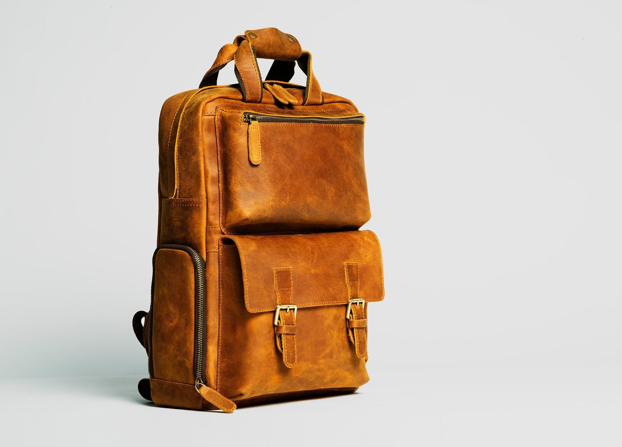 The MANN Bag | Large Capacity Leather Camera Backpack-thumbmail-6
