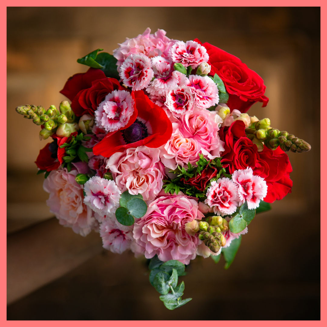 Holiday Szn Flower Bouquet With Vase-thumbmail-3