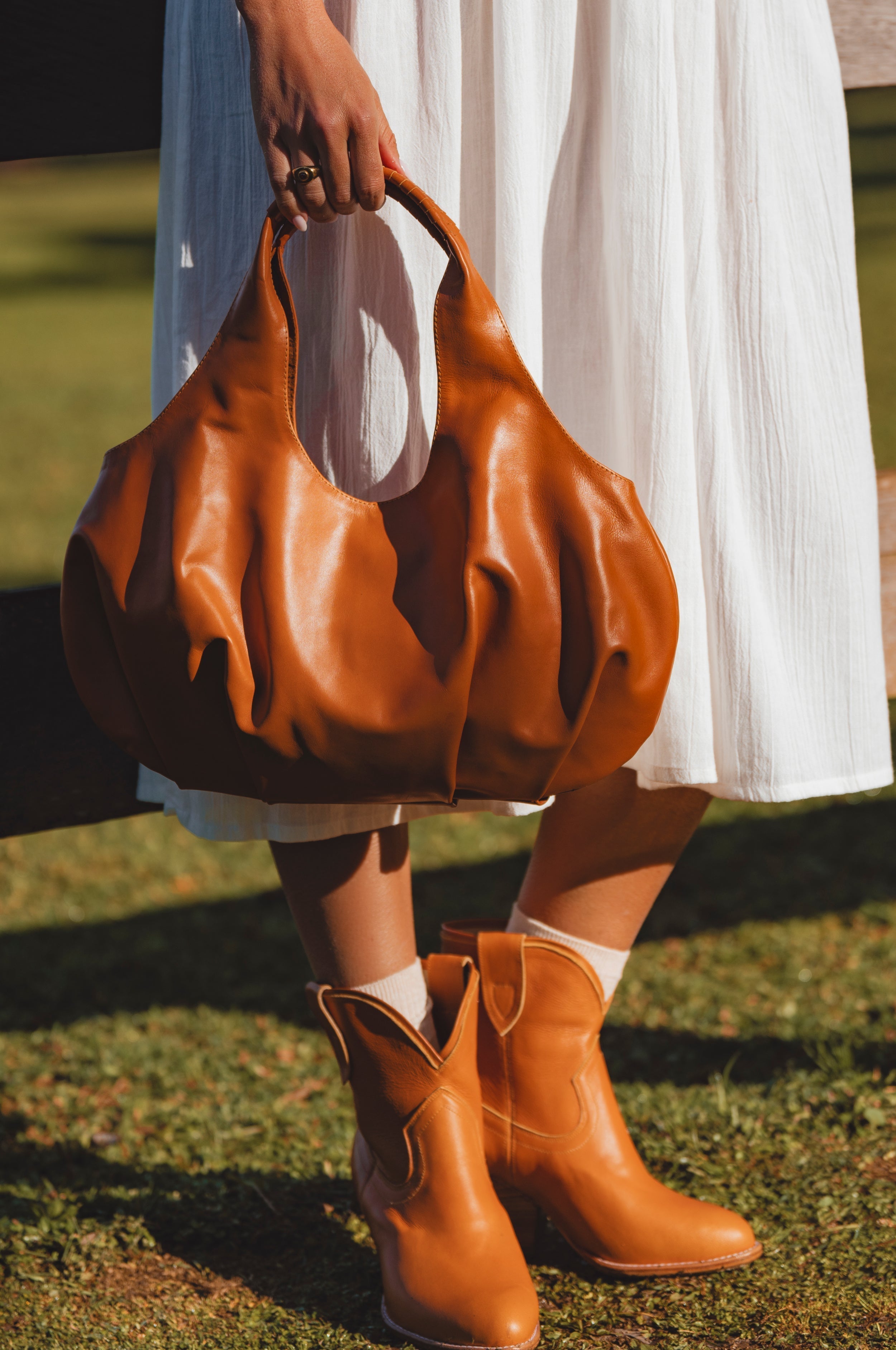 Velara Small Slouchy Leather Tote-thumbmail-8