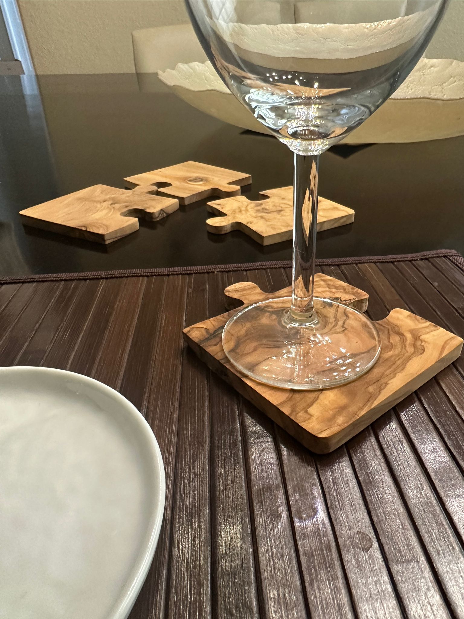 Olive Wood Coaster Puzzle 4-Pcs Set.-thumbmail-9