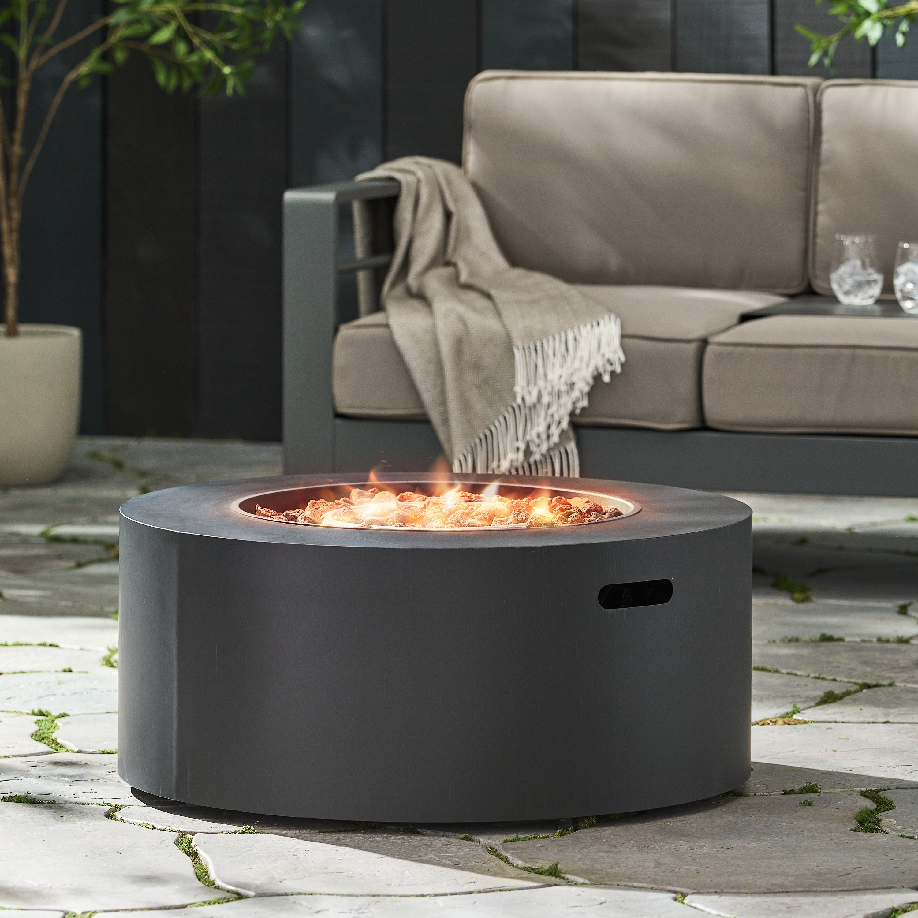 Round Iron Fire Pit-thumbmail-3