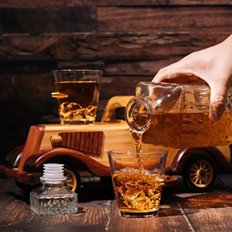 Bonnie and Clyde Decanter Set-thumbmail-2
