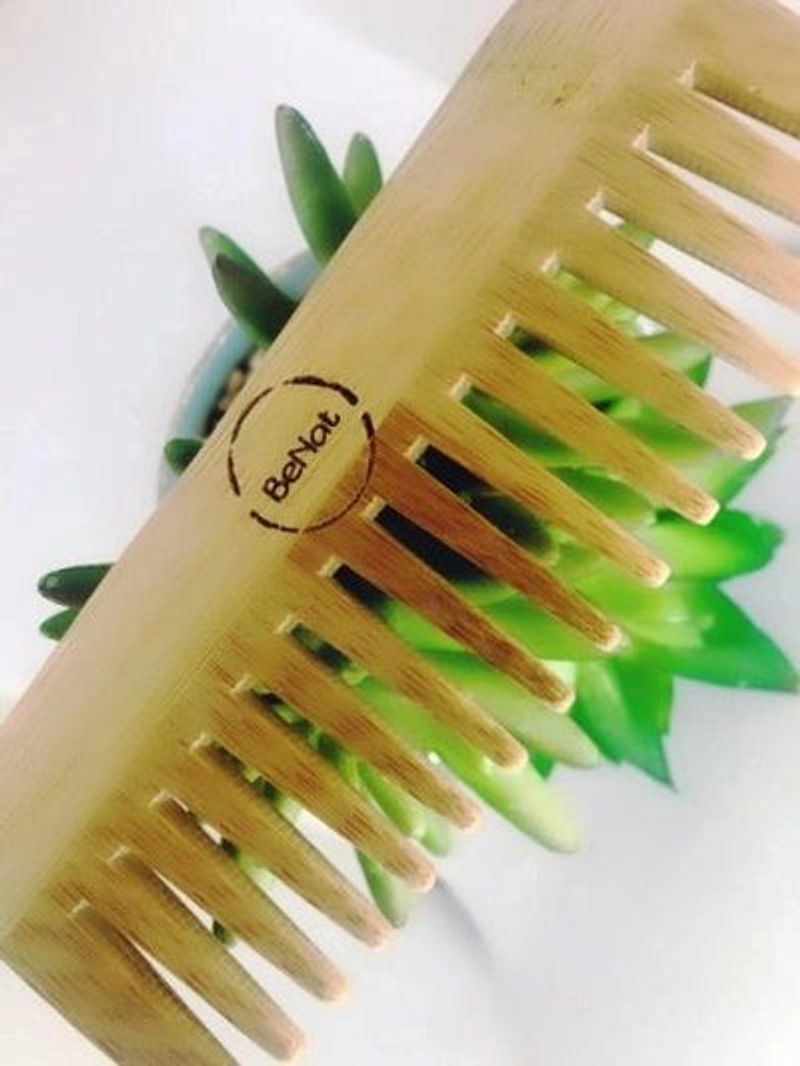 All-Natural Bamboo Hair Comb-thumbmail-5