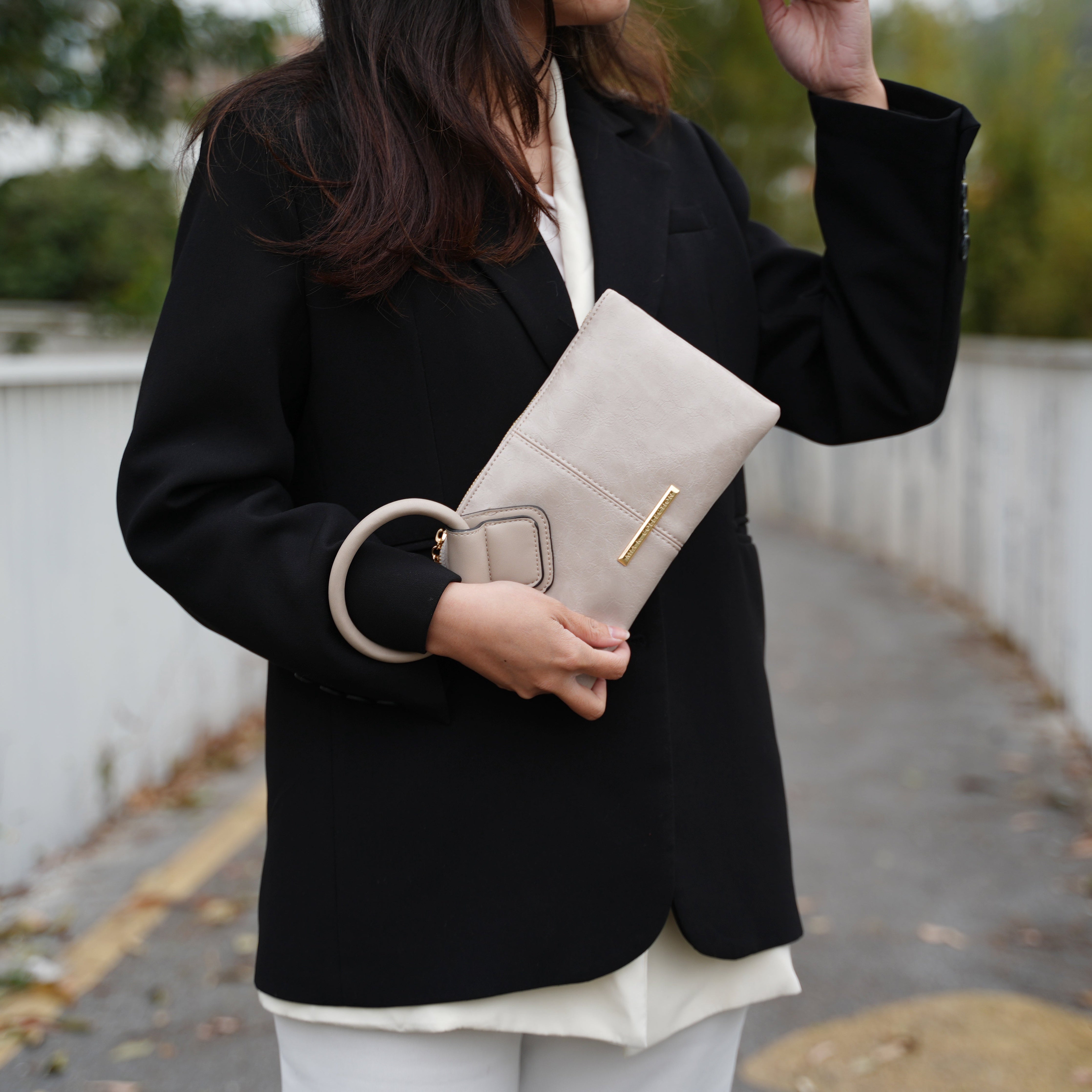 Simone Clutch/Wristlet-thumbmail-11