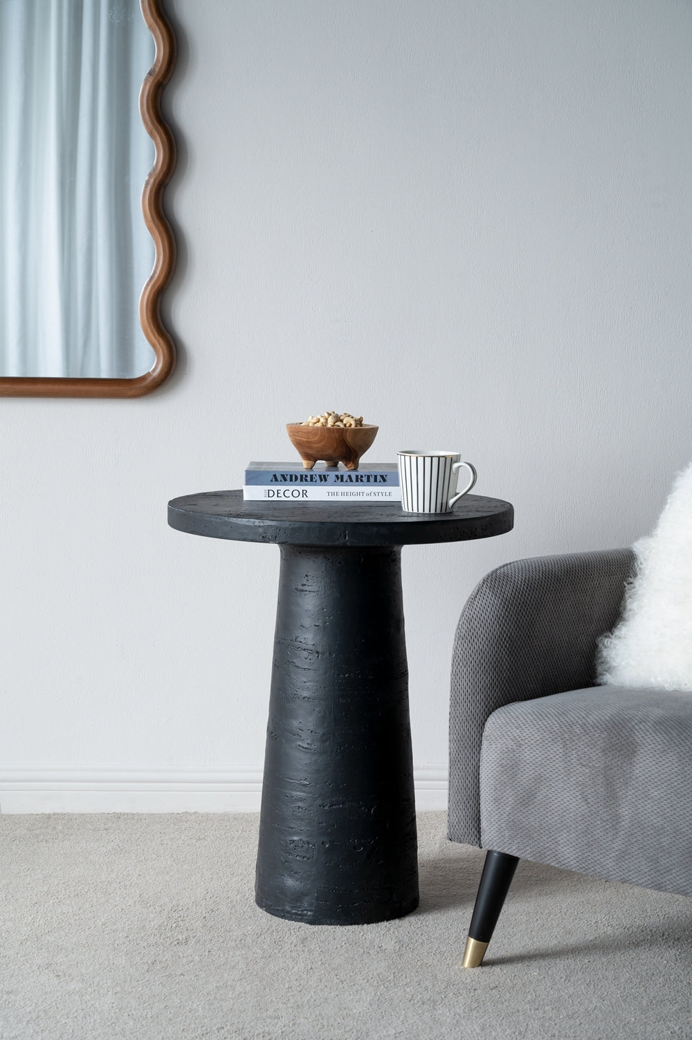 Black Round Side Table With Pedestal Base-thumbmail-2
