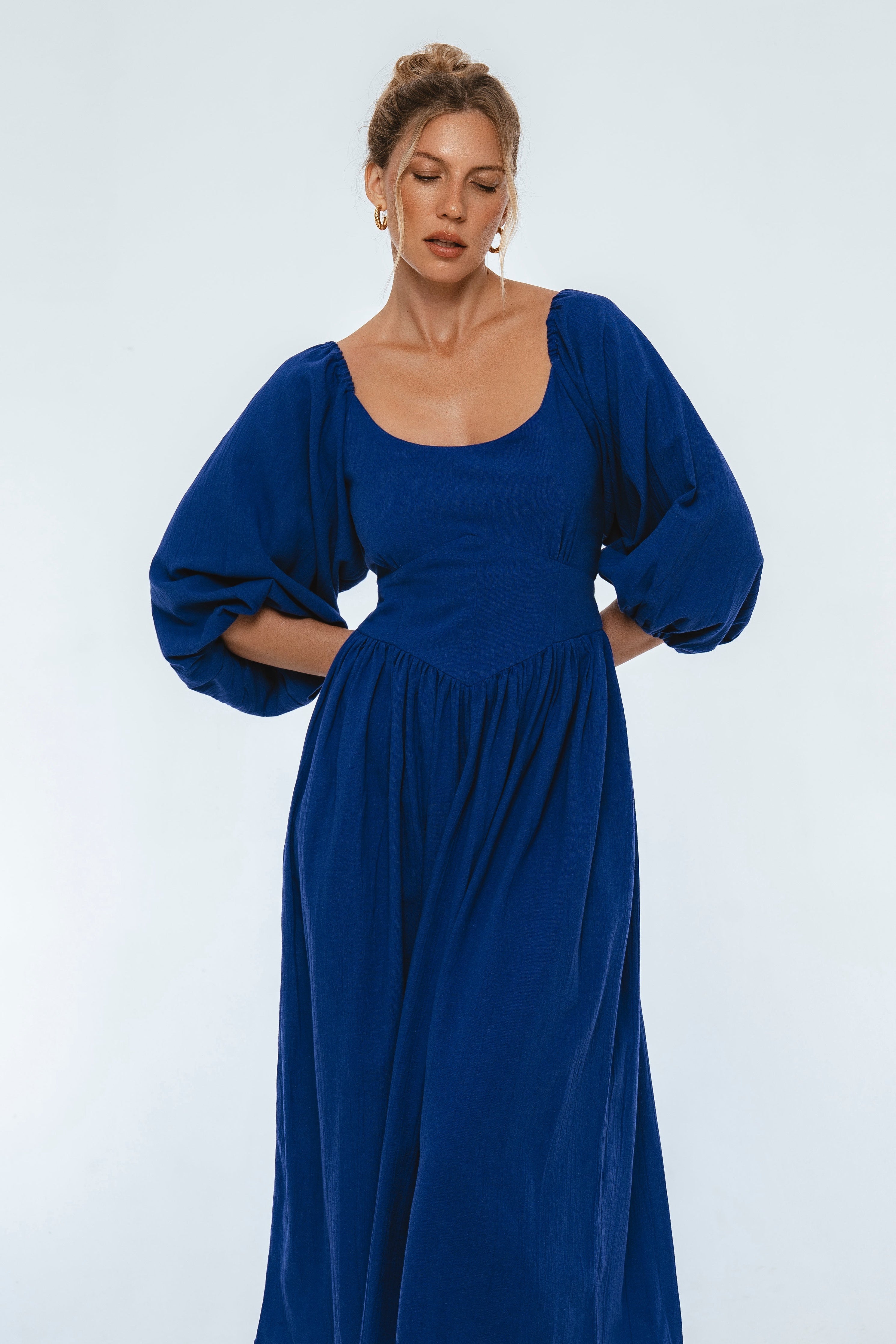 Genevieve Puff Sleeve Midi Dress-thumbmail-4