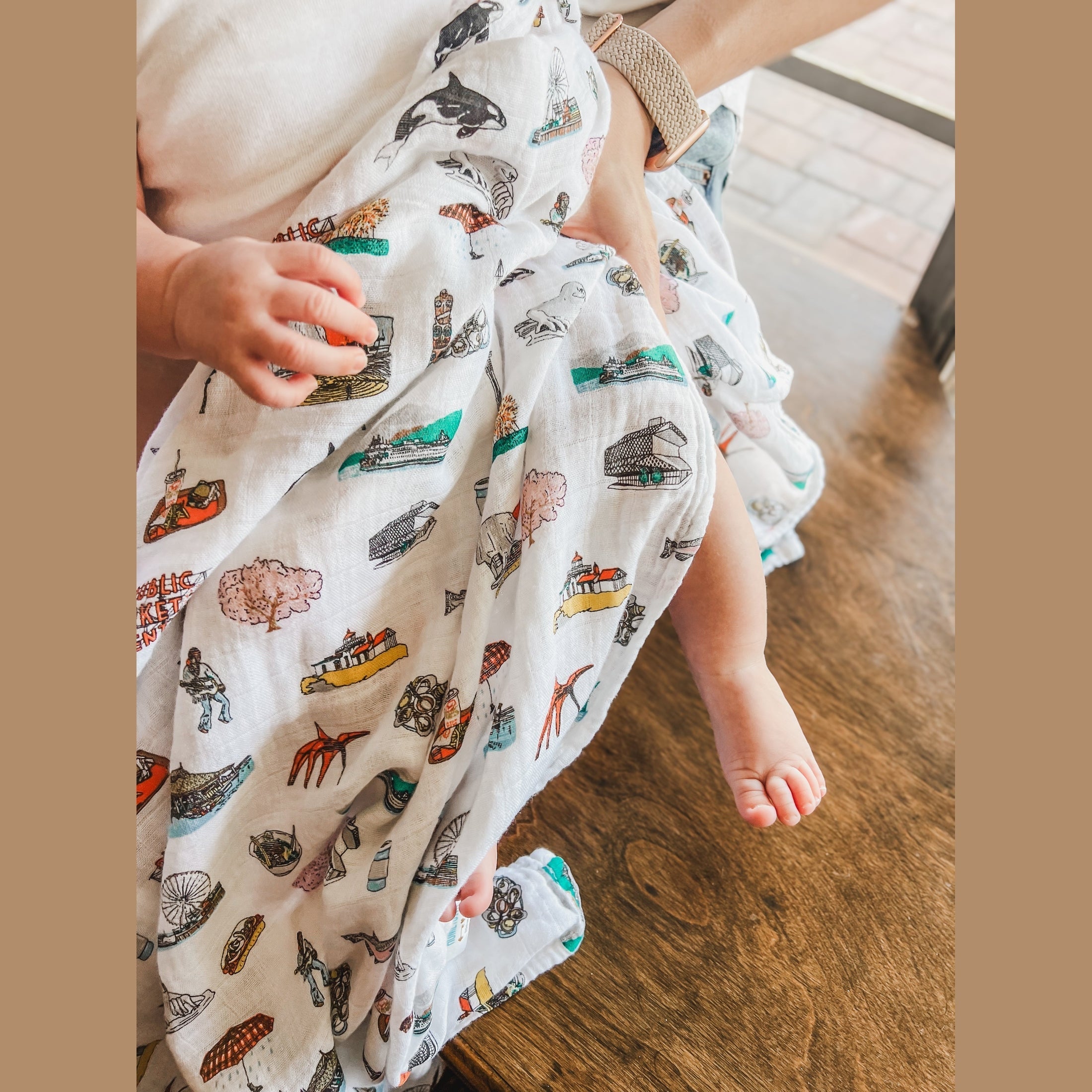 Gift Set: Seattle Baby Muslin Swaddle Blanket and Burp Cloth/Bib Combo-thumbmail-2