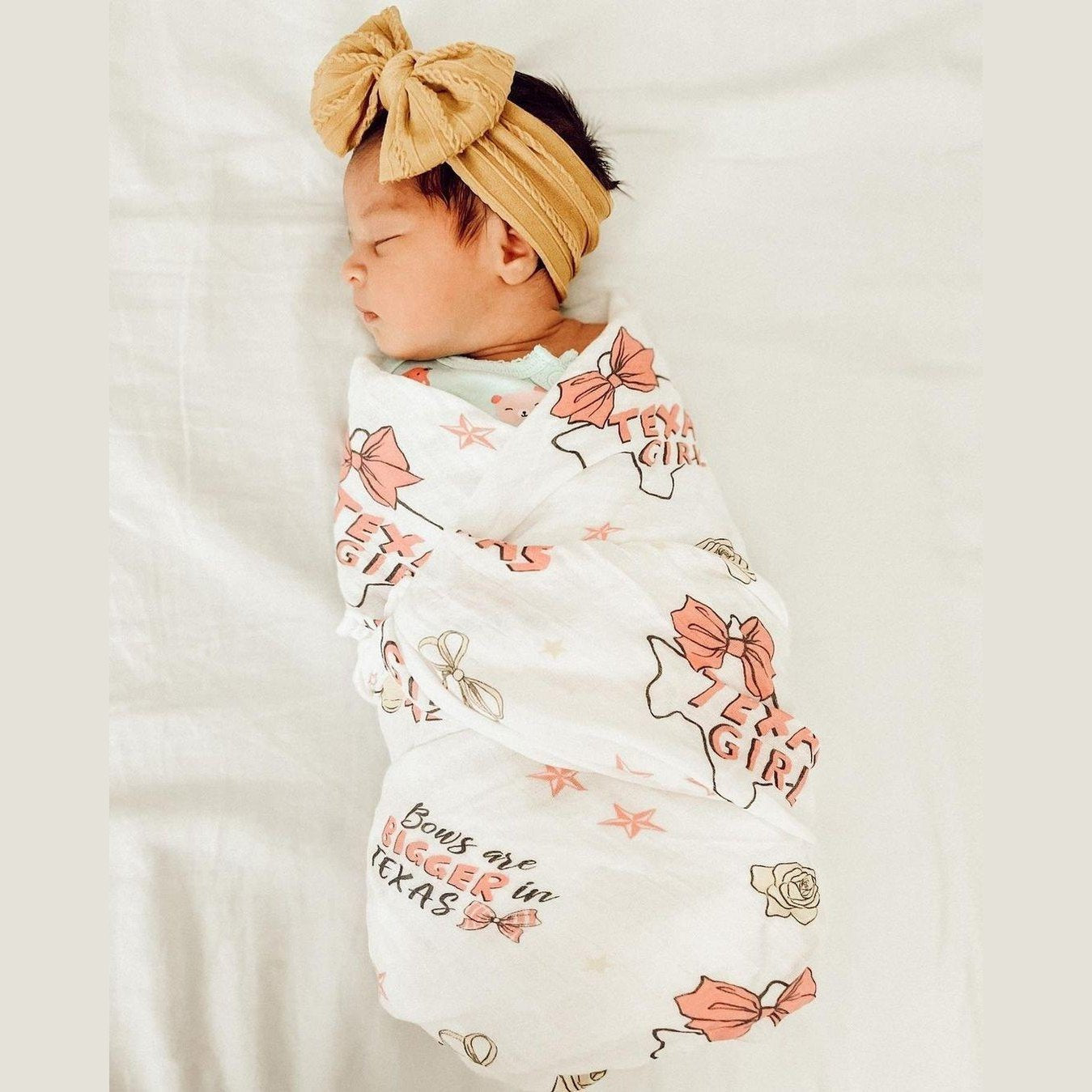 Gift Set: Texas Baby Girl Muslin Swaddle Blanket and Burp Cloth/Bib Combo-thumbmail-6