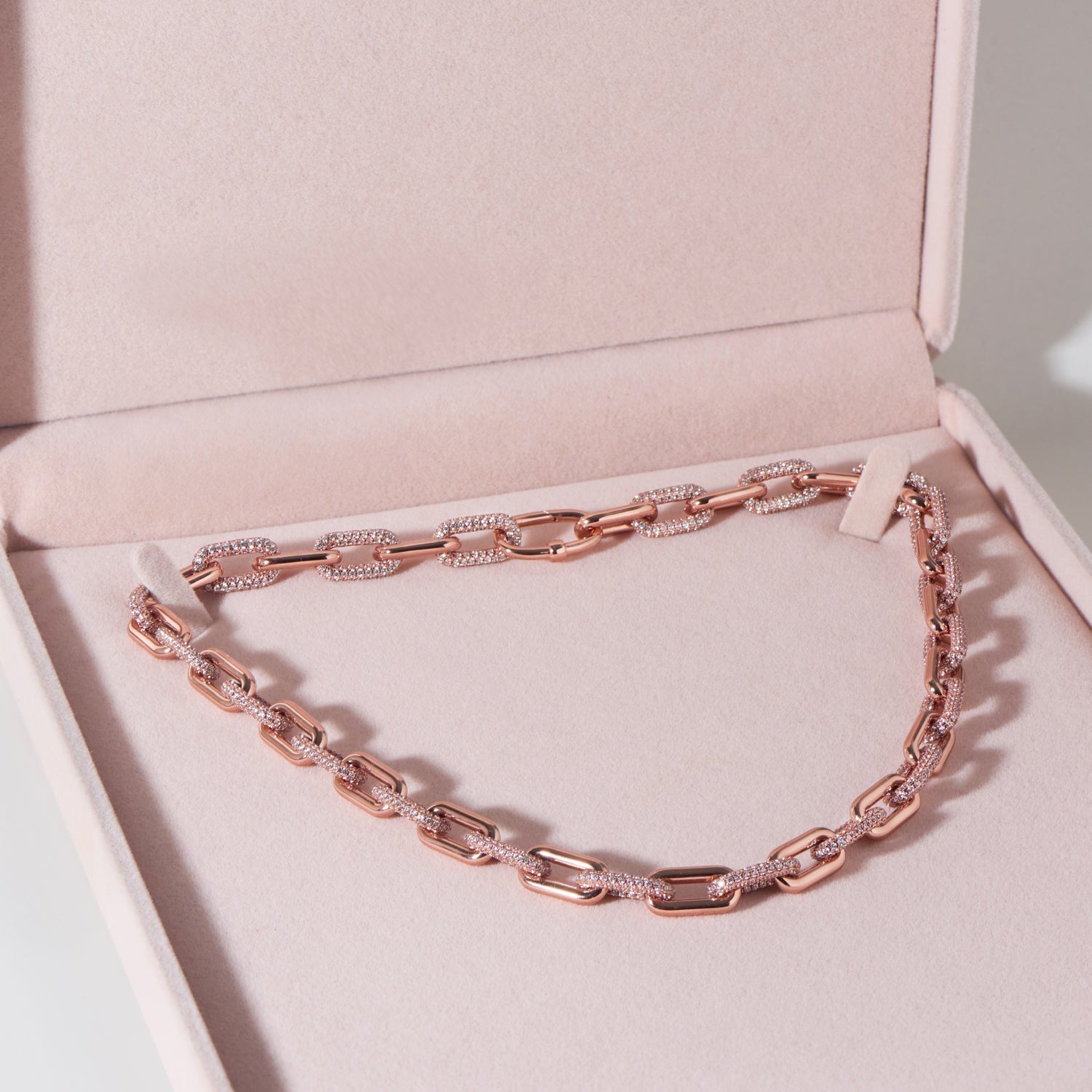 The Icona Necklace-thumbmail-4
