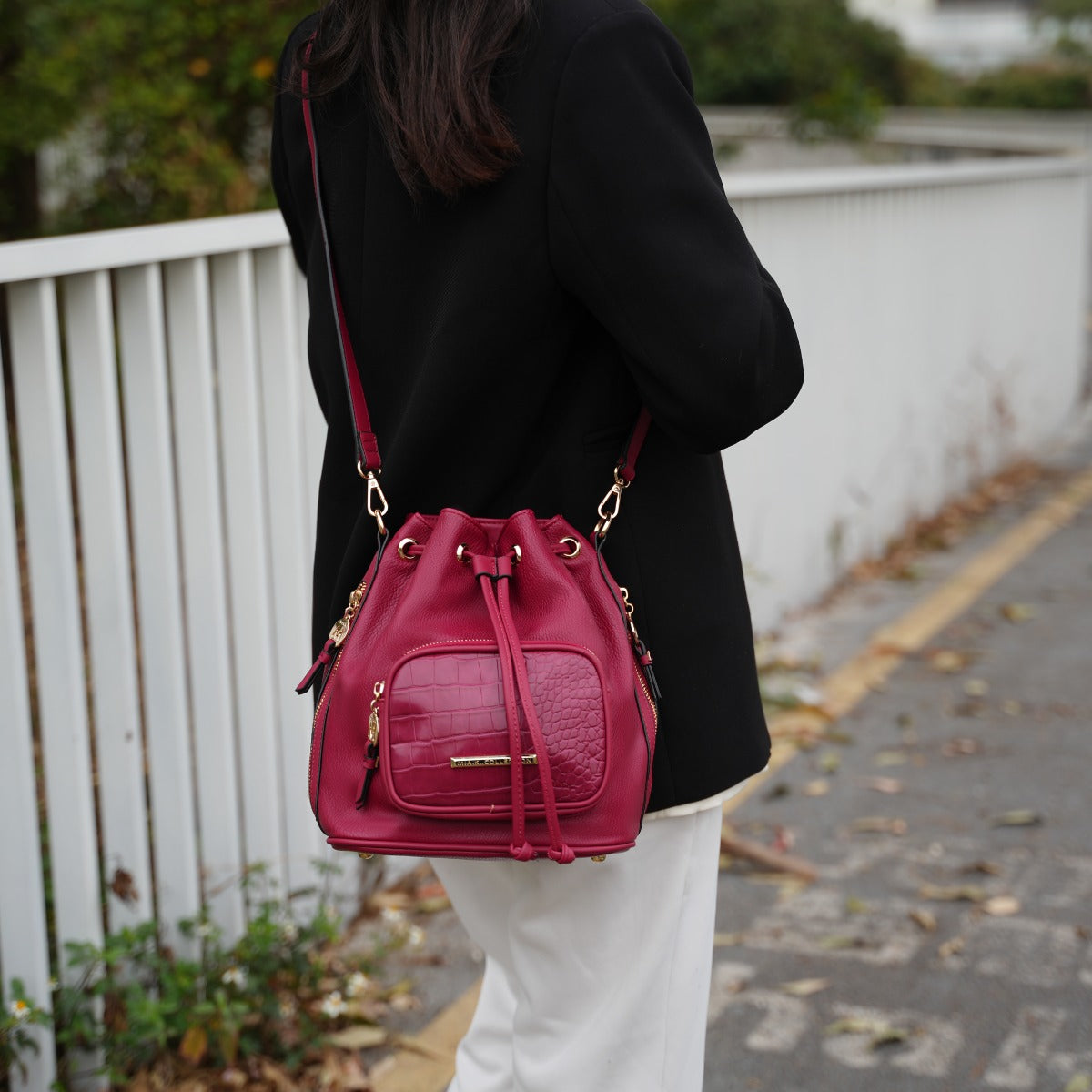 Azalea Bucket Bag-thumbmail-1